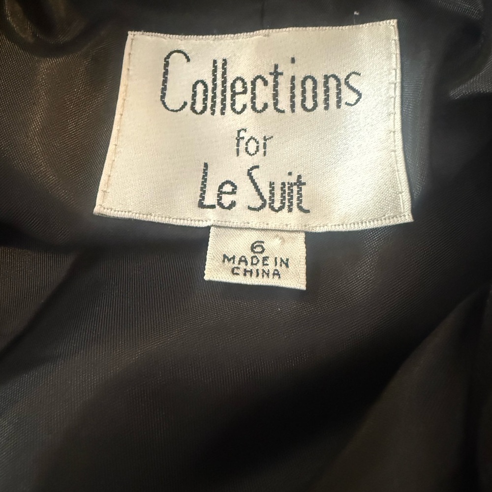 Le Suit Skirt Suit Woman's Size 6 Black Pinstriped 2-Piece Set Blazer & Skirt - Picture 8 of 15